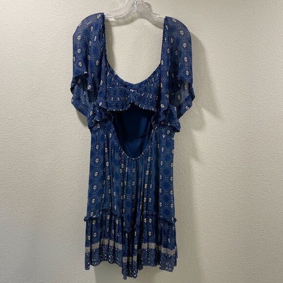 NWT ANTHROPOLOGIE MAEVE Flutter Sleeve Shirred Open Back Mini Dress Navy Size 2X - Picture 4 of 16